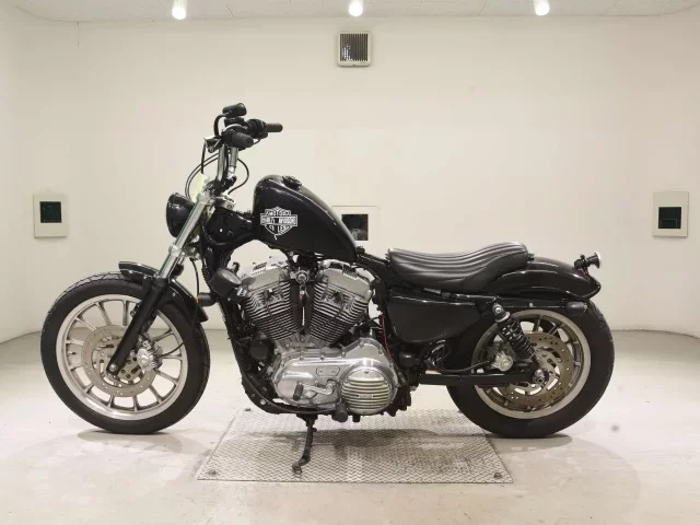 Harley-Davidson HARLEY XL883L