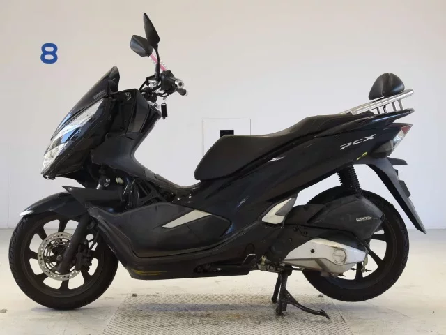 Honda PCX125-3