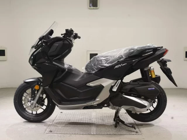 Honda ADV160