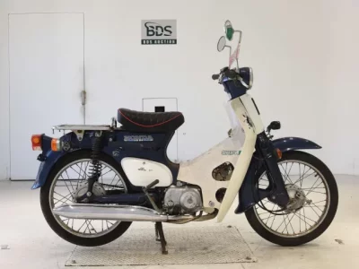 Honda C50