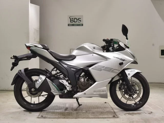 Suzuki JIKUSA-250SF лот № 2658 оценка 5  с аукциона в Японии