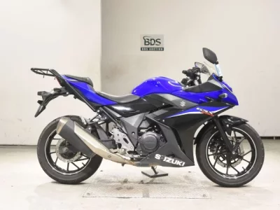 Suzuki GSX250R