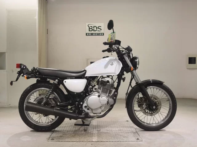 Suzuki GLASS TRACKER BIG BOY лот № 5189 оценка 4  с аукциона в Японии