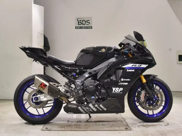 Yamaha MT-09-2SP лот № 2646 оценка 4  с аукциона в Японии