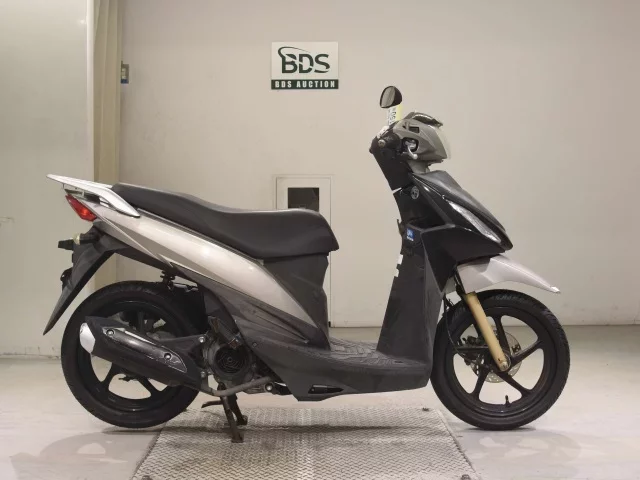 Suzuki ADDRESS110-2