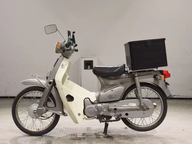 Honda C50-E