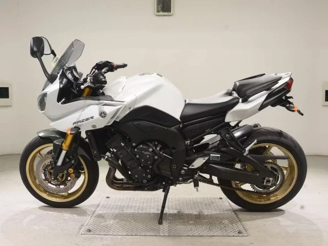 Yamaha FZ8-S