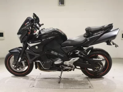 Suzuki B-KING