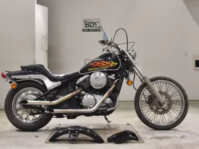 Kawasaki VULCAN400