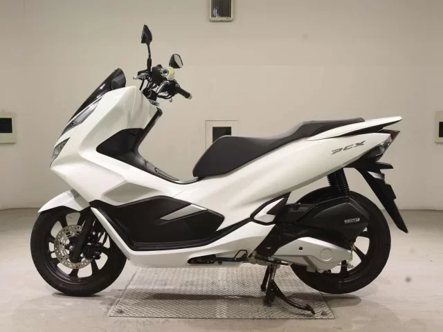 Honda PCX125-3