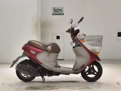 Suzuki LET S4