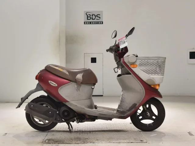 Suzuki LET S4