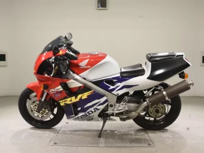 Honda RVF400  с аукциона в Японии