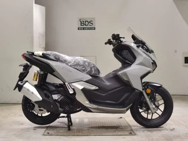 Honda ADV160