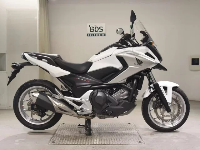 Honda NC750XDLD-2 лот № 5116 оценка 5  с аукциона в Японии