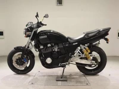 Yamaha XJR400R-3  с аукциона в Японии
