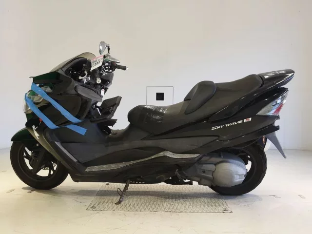 Suzuki SKYWAVE 250S-3