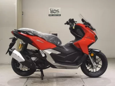 Honda ADV160