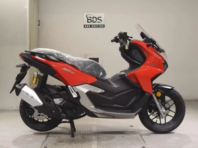 Honda ADV160