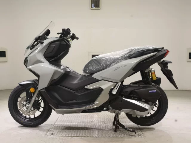 Honda ADV160