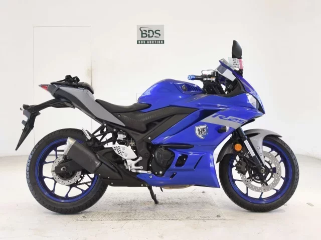 Yamaha YZF-R25A