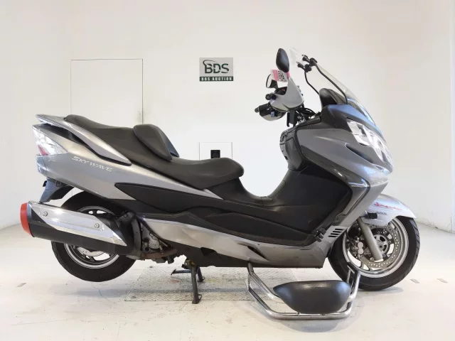 Suzuki SKYWAVE 400S-3