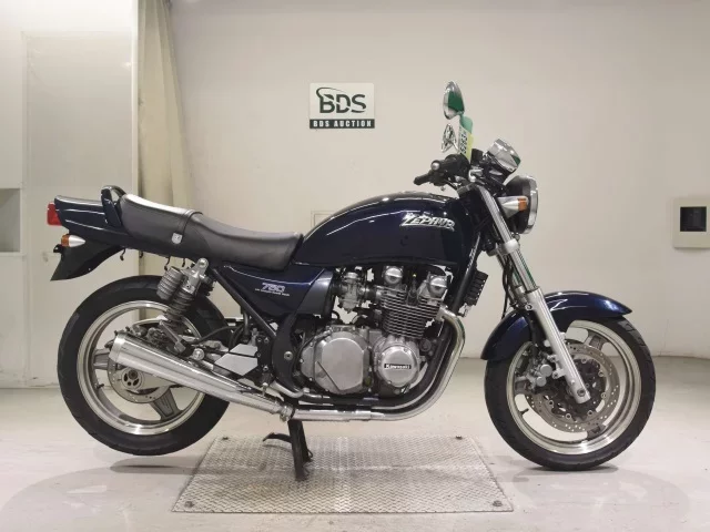 Kawasaki ZEPHYR750
