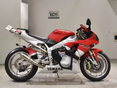 Yamaha YZF-R1  с аукциона в Японии