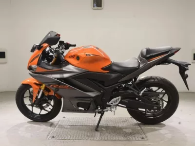 Yamaha YZF-R25A  с аукциона в Японии