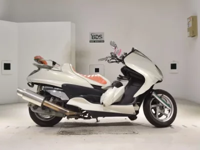 Yamaha MAJESTY 250-3 SHO LOUIS NOT EQUIPPED
