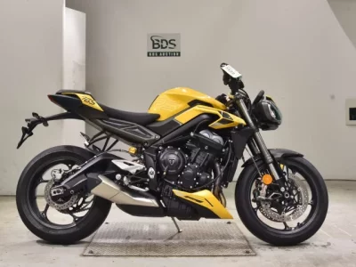 Triumph TRIUMPH STREET TRIPLE RS  с аукциона в Японии