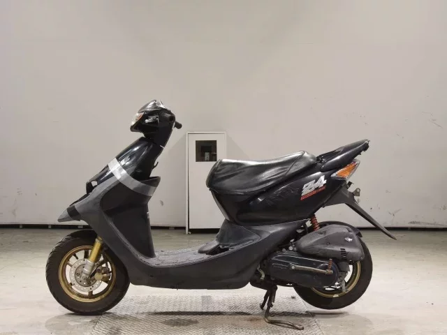 Honda DIO Z4