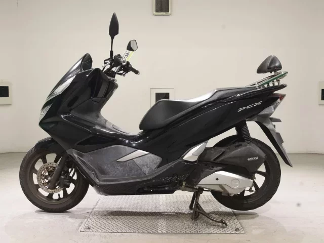 Honda PCX125-3
