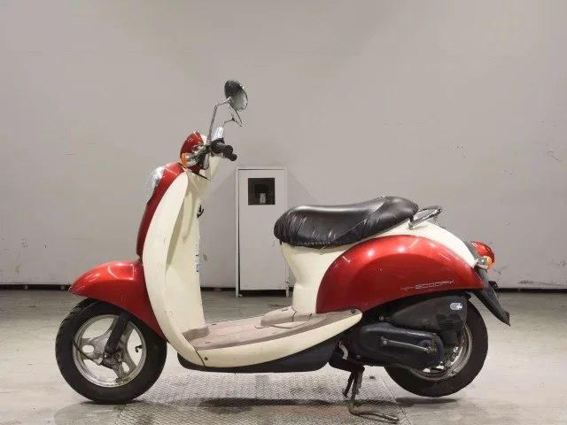 Honda CREA SCOOPY