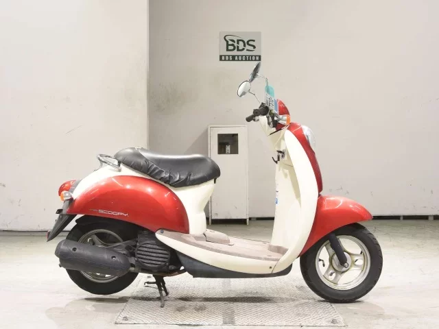 Honda CREA SCOOPY