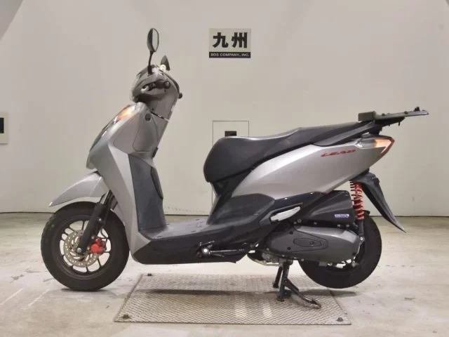 Honda LEAD125-2