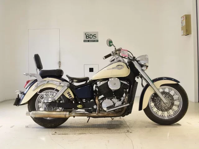 Honda SHADOW750