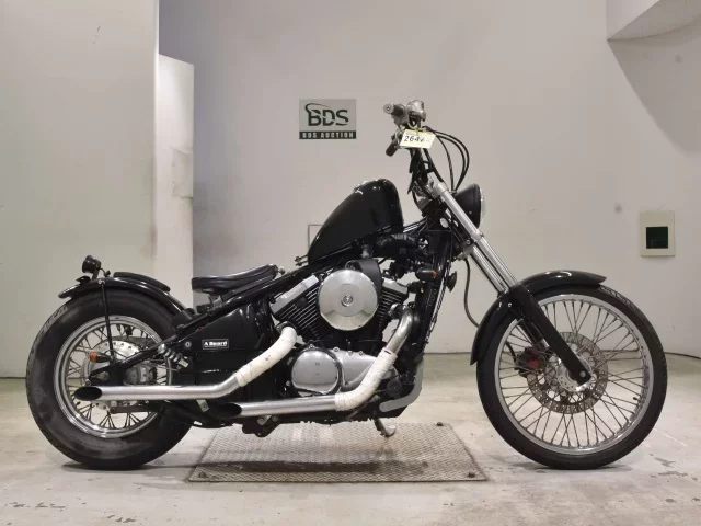 Kawasaki VULCAN400 лот № 2647 оценка 4  с аукциона в Японии