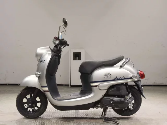 Yamaha VINO-4