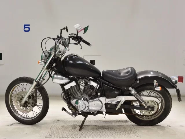 Yamaha VIRAGO 250 SHO LOUIS NOT EQUIPPED