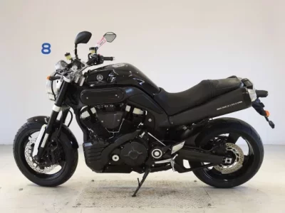 Yamaha MT-01 SHO LOUIS NOT EQUIPPED