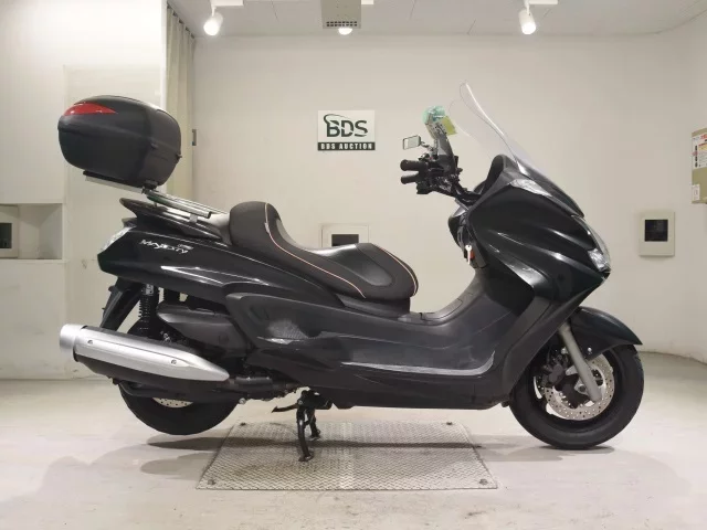Yamaha MAJESTY 400-2 лот № 5140 оценка 5  с аукциона в Японии