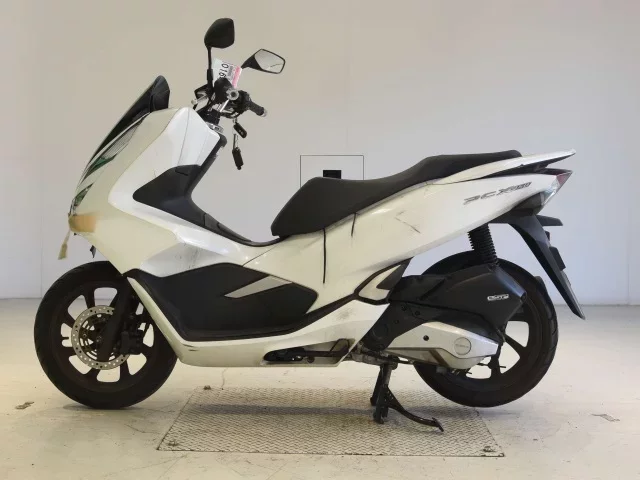 Honda PCX150-3