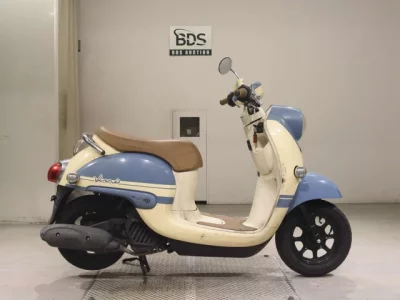 Yamaha VINO-4