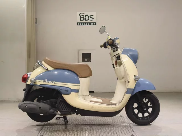 Yamaha VINO-4