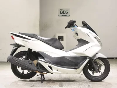 Honda PCX125-2