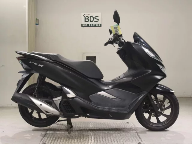 Honda PCX125-3