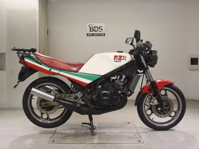 Yamaha RZ250R