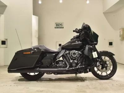 Harley-Davidson HARLEY FLHXS1870  с аукциона в Японии