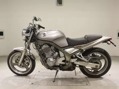 Yamaha SRX400-4  с аукциона в Японии